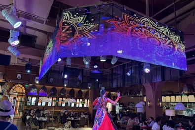 P3.9 Transparant LED-display schittert in XinJiang Fancy Restaurant